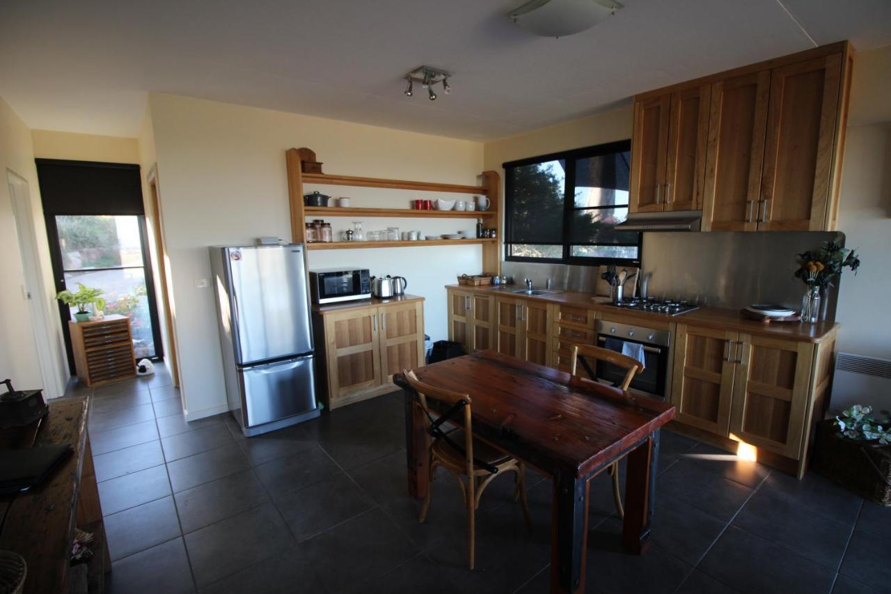 Down To Earth Farm Retreat Apartment Sarsfield Екстериор снимка